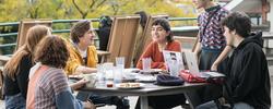 Students eating outdoors at The Met